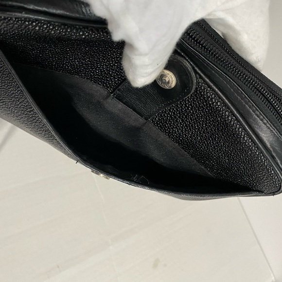 Rivers Eight wristlet in a black string-ray - Picture 7 of 9